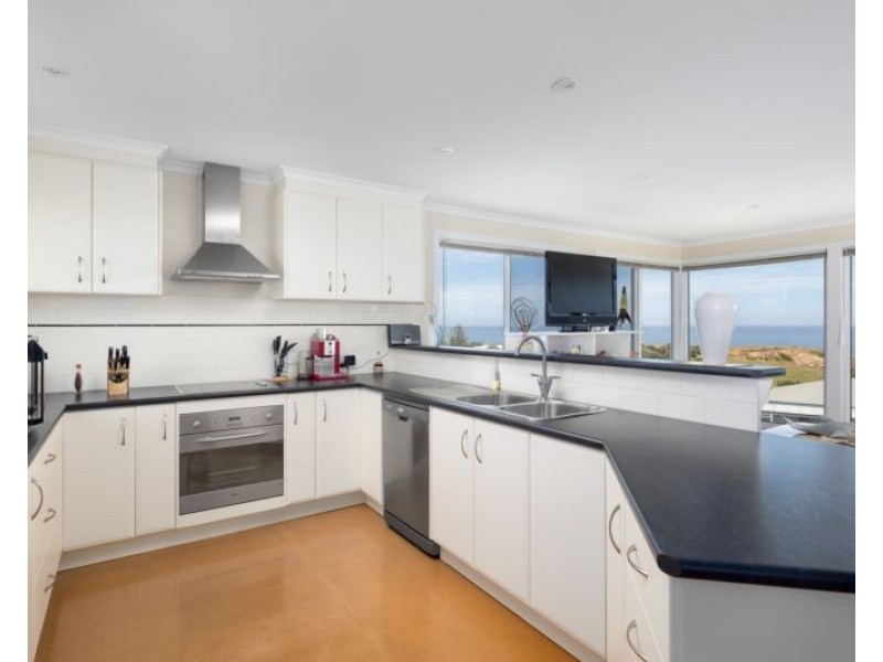 11 GILBERT, Kilcunda VIC 3995