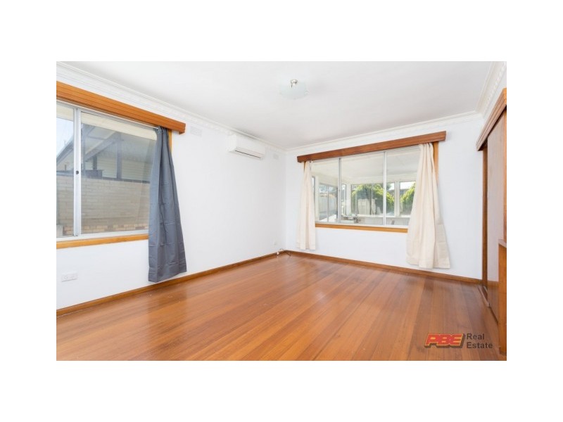 32 DOWLING ST, Wonthaggi VIC 3995