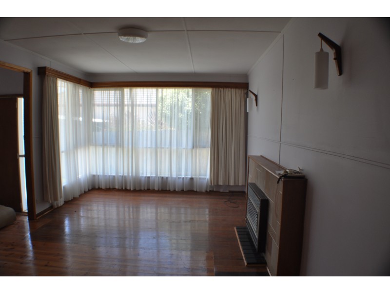 27 GRAHAM STREET, Wonthaggi VIC 3995