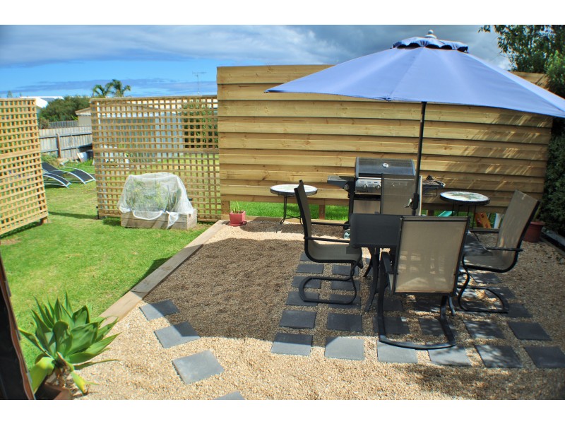 58 POWLETT, Dalyston VIC 3992