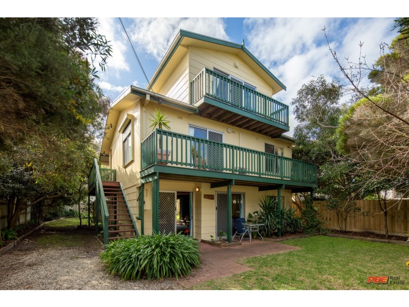 34 FOAM STREET, Cape Paterson VIC 3995