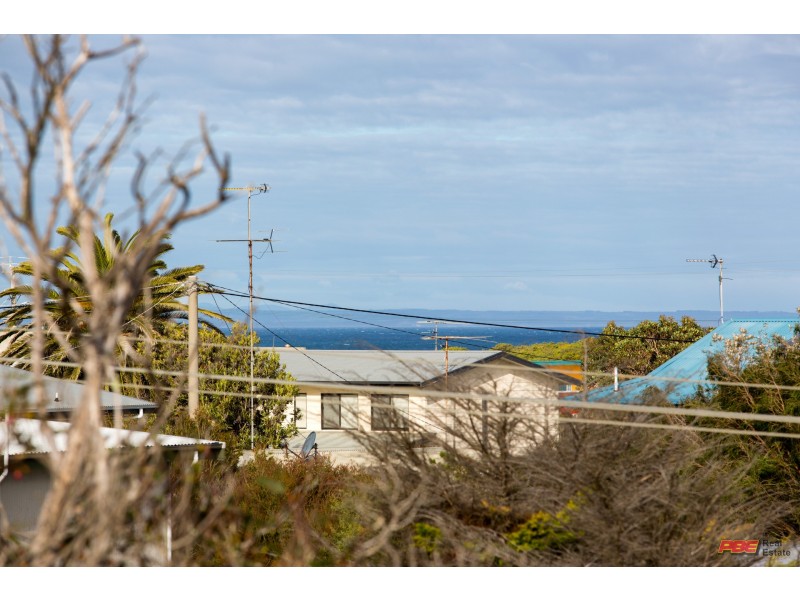 34 FOAM STREET, Cape Paterson VIC 3995