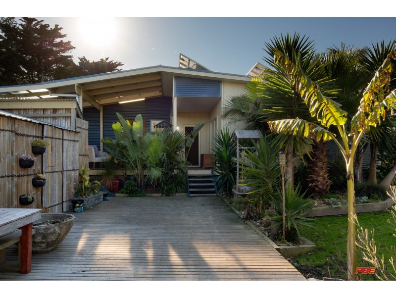 2 Seaview Crescent, Kilcunda VIC 3995