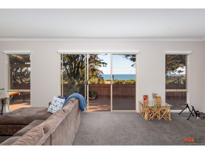 2 Seaview Crescent, Kilcunda VIC 3995