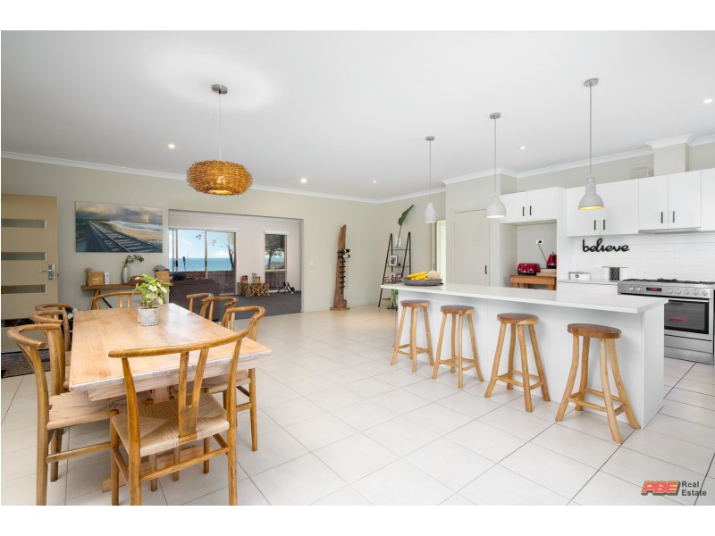 2 Seaview Crescent, Kilcunda VIC 3995