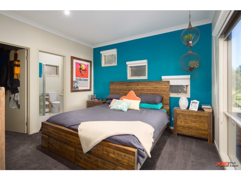 2 Seaview Crescent, Kilcunda VIC 3995