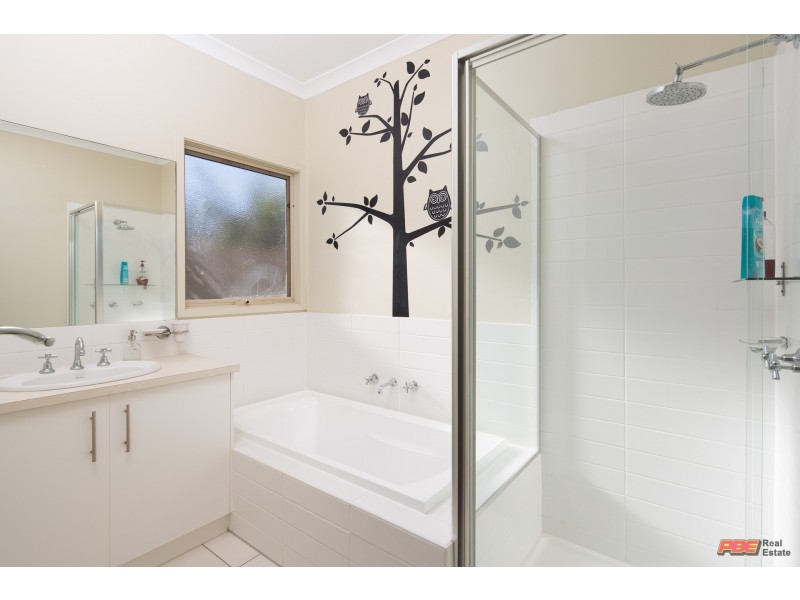 2 Seaview Crescent, Kilcunda VIC 3995