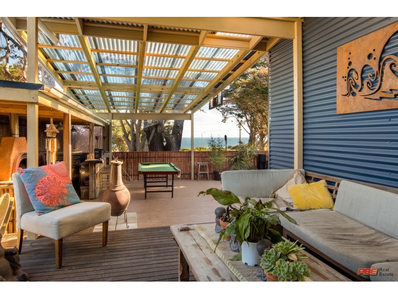 2 Seaview Crescent, Kilcunda VIC 3995