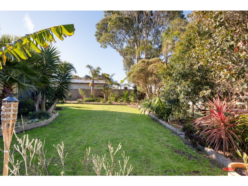 2 Seaview Crescent, Kilcunda VIC 3995