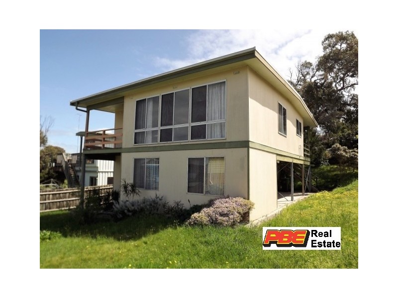 7 NARDOO ST, Cape Paterson VIC 3995