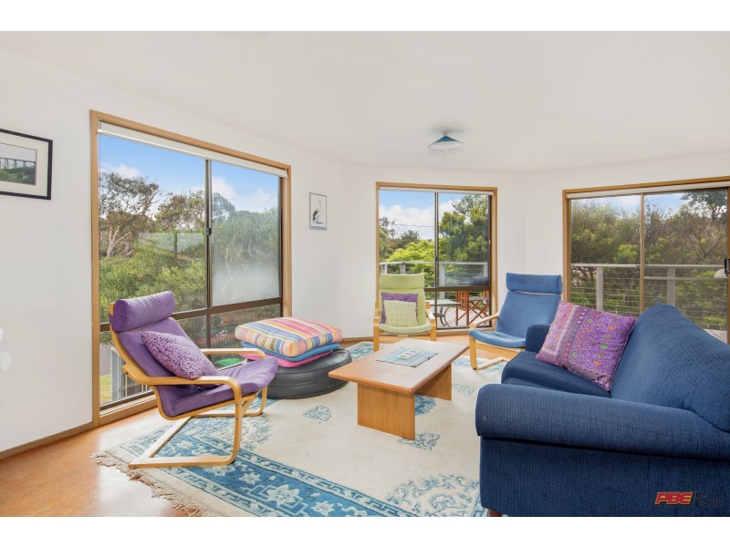 2 NEPTUNE STREET, Cape Paterson VIC 3995