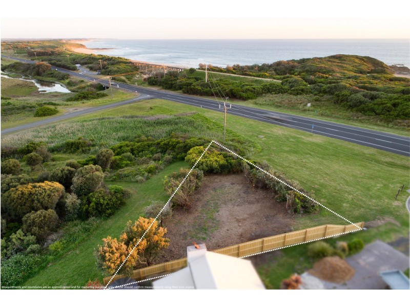 2/3587 Bass Highway, Kilcunda VIC 3995