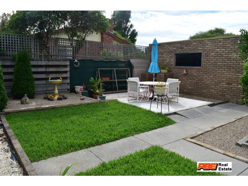 1/3 Inverloch Road, Wonthaggi VIC 3995