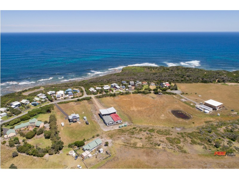 23 VIMINARIA ROAD, Harmers Haven VIC 3995