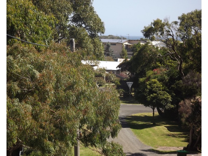 6 SCENIC ROAD, Cape Paterson VIC 3995