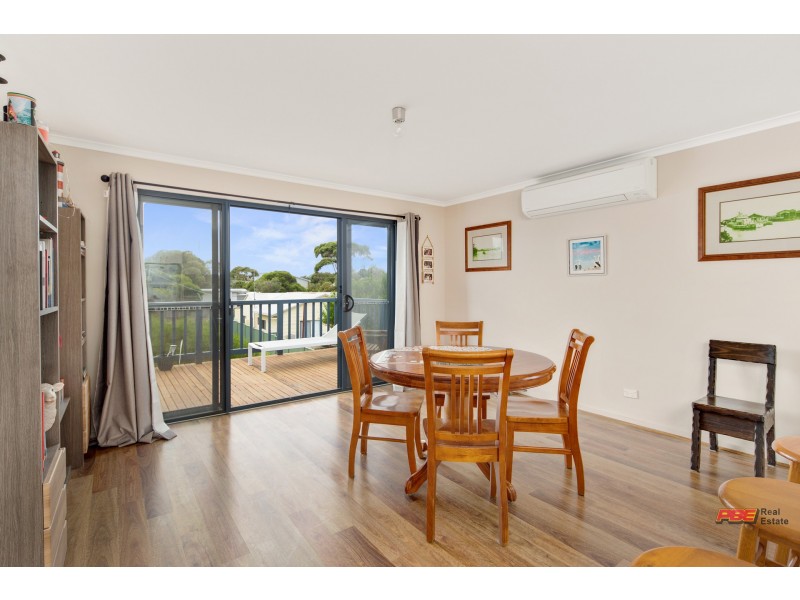 4 CORAL STREET, Cape Paterson VIC 3995