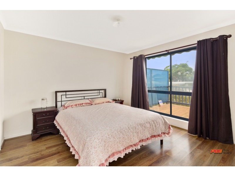 4 CORAL STREET, Cape Paterson VIC 3995