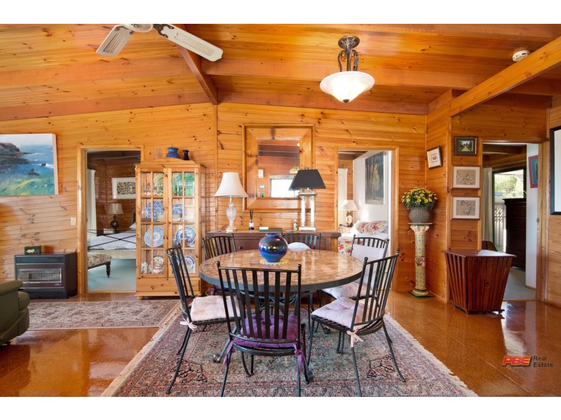 24 ANCHOR PARADE, Cape Paterson VIC 3995