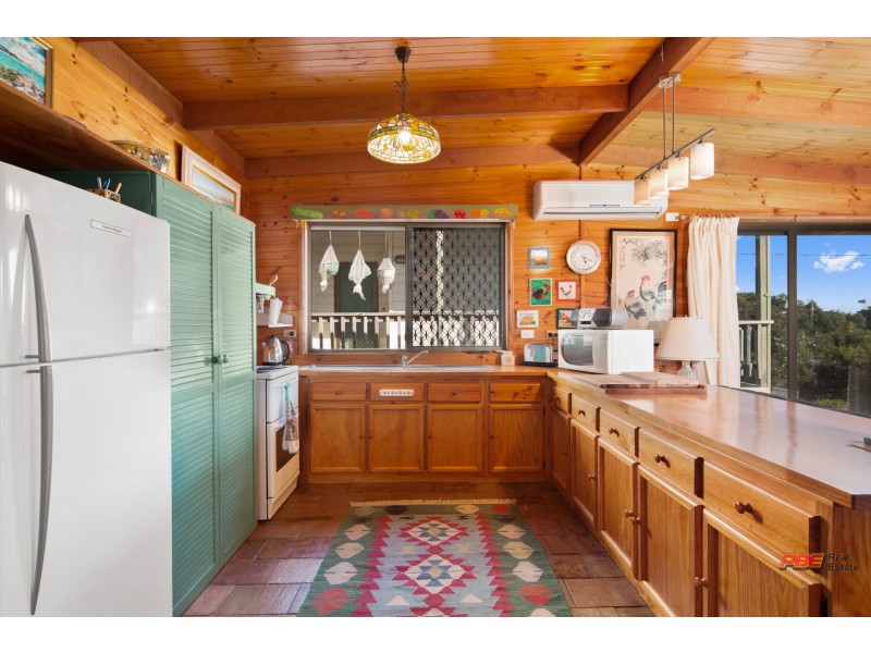 24 ANCHOR PARADE, Cape Paterson VIC 3995