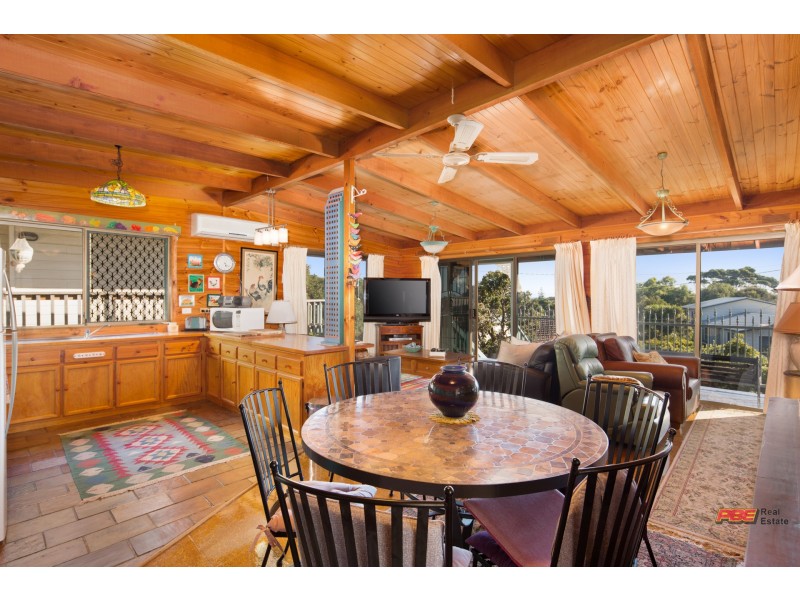 24 ANCHOR PARADE, Cape Paterson VIC 3995