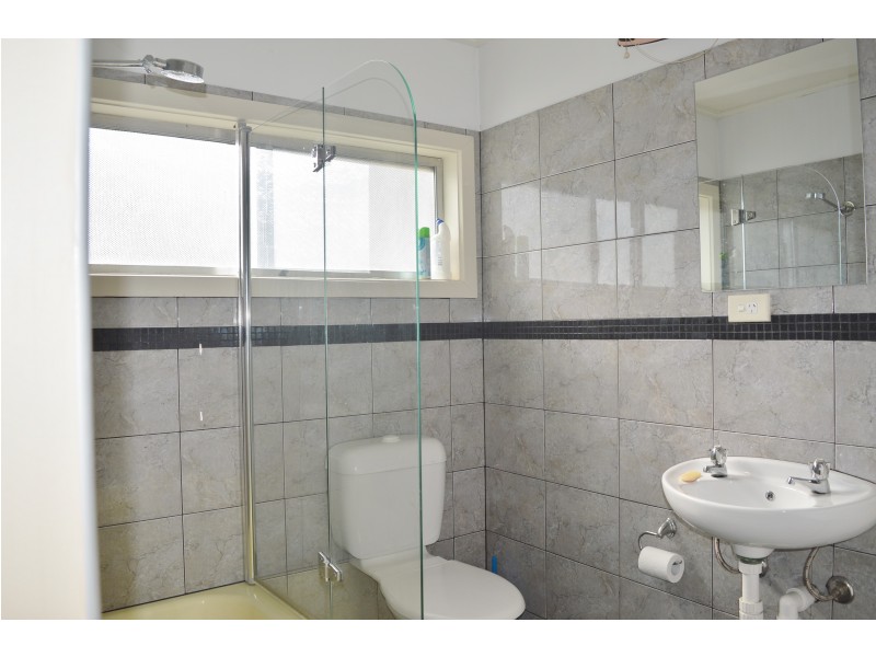 4 STUART ST, Cape Paterson VIC 3995