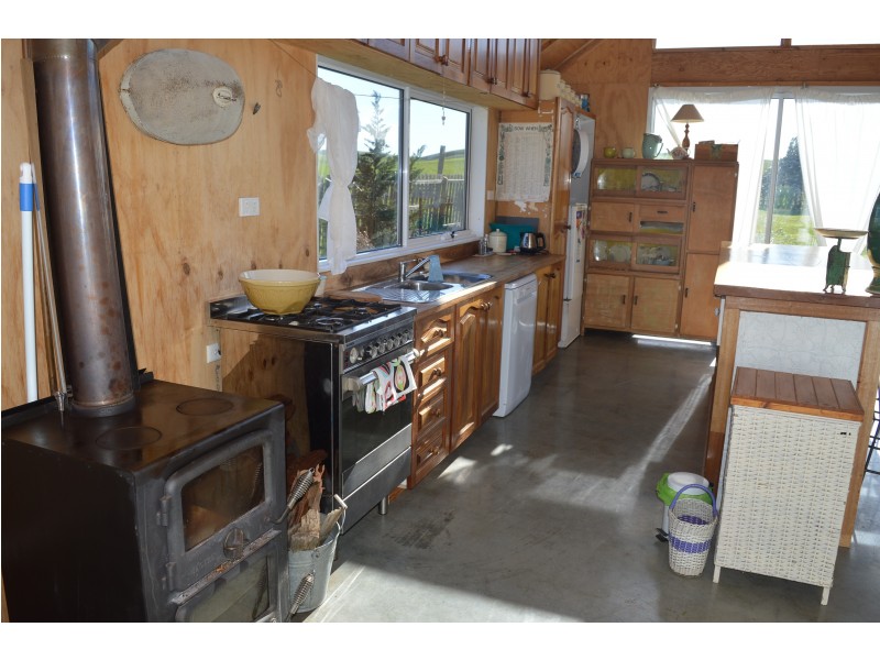 16 Church Close, Dalyston VIC 3992