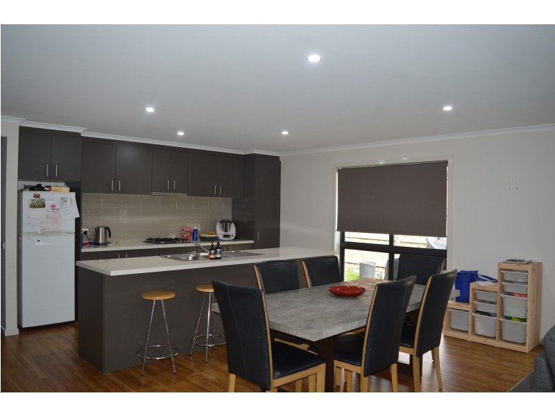 27 Vicars Avenue, Wonthaggi VIC 3995