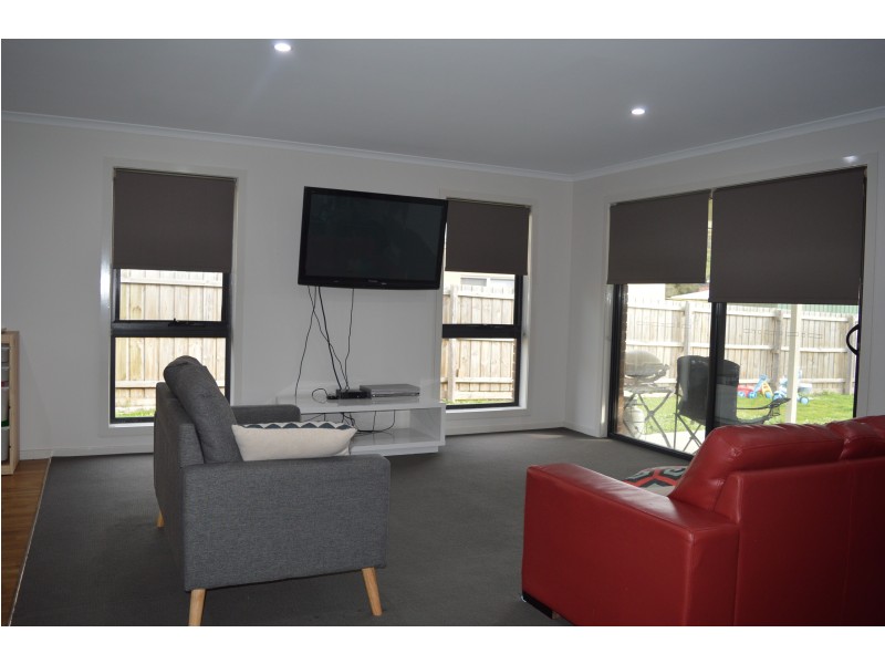 27 Vicars Avenue, Wonthaggi VIC 3995