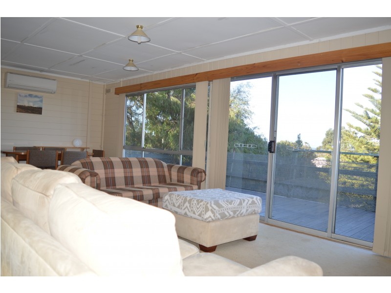 10 Scenic Rd, Cape Paterson VIC 3995