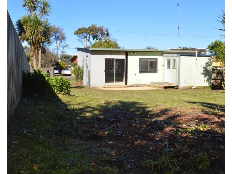 42 Spray Street, Cape Paterson VIC 3995