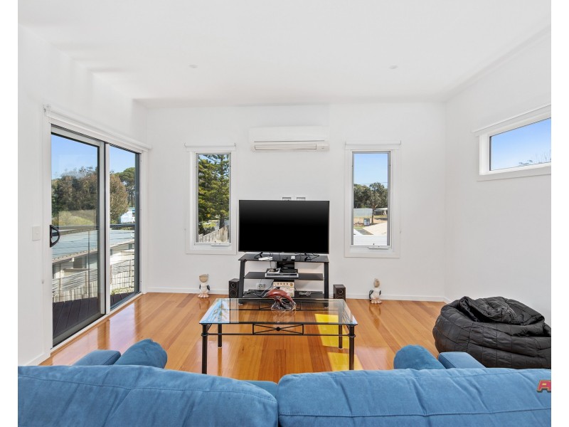 2/587 CAPE PATERSON ROAD, Cape Paterson VIC 3995