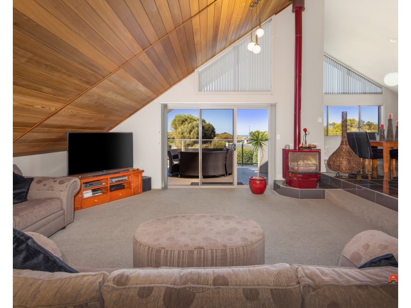 96 SURF BEACH ROAD, Cape Paterson VIC 3995