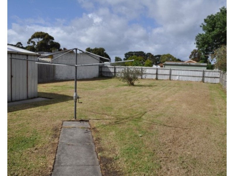 73 GORDON ST, Wonthaggi VIC 3995