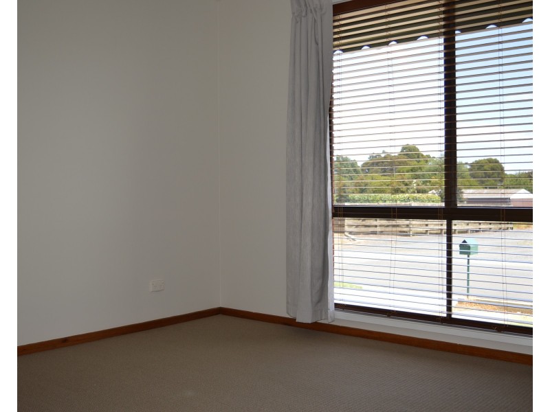 8 James Street, Wonthaggi VIC 3995