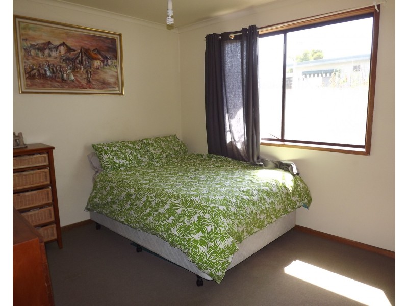 16 FOAM STREET, Cape Paterson VIC 3995