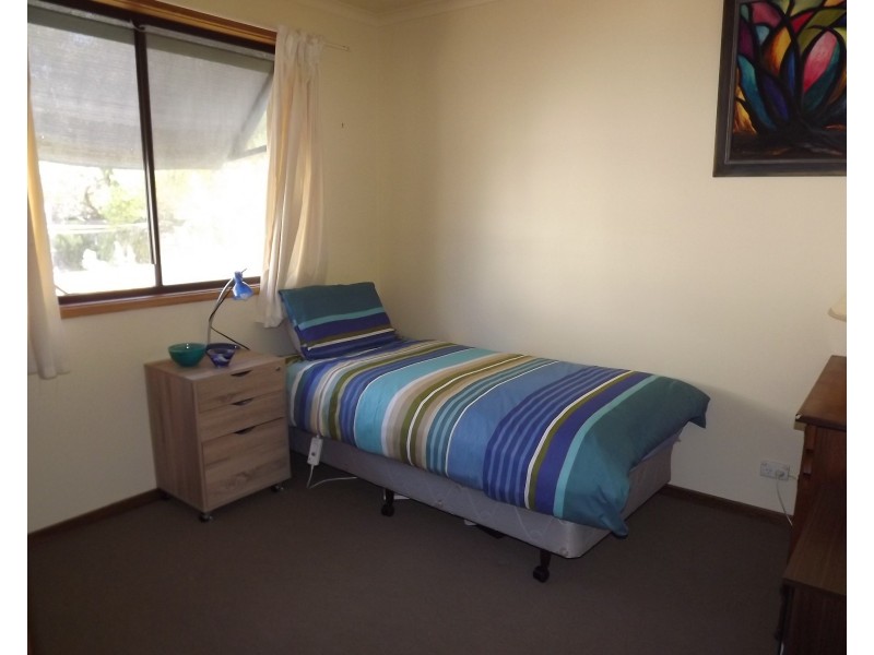 16 FOAM STREET, Cape Paterson VIC 3995