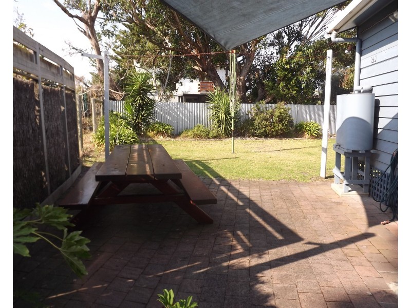 7 NEPTUNE STREET, Cape Paterson VIC 3995