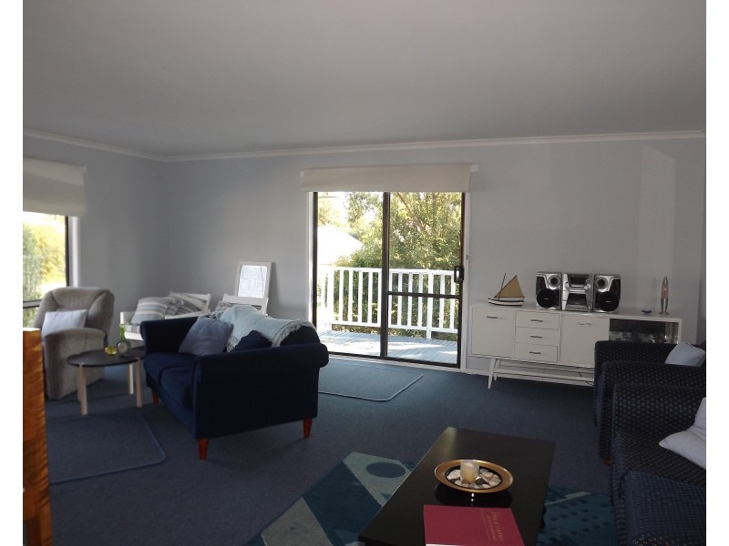 7 NEPTUNE STREET, Cape Paterson VIC 3995