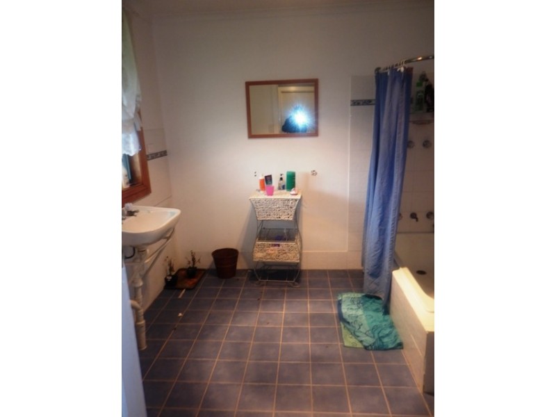 15 Laffer Street, Nangwarry SA 5277