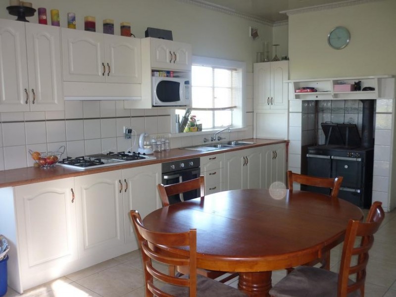 . approx 20kms North of Mount Gambier, Tarpeena SA 5277