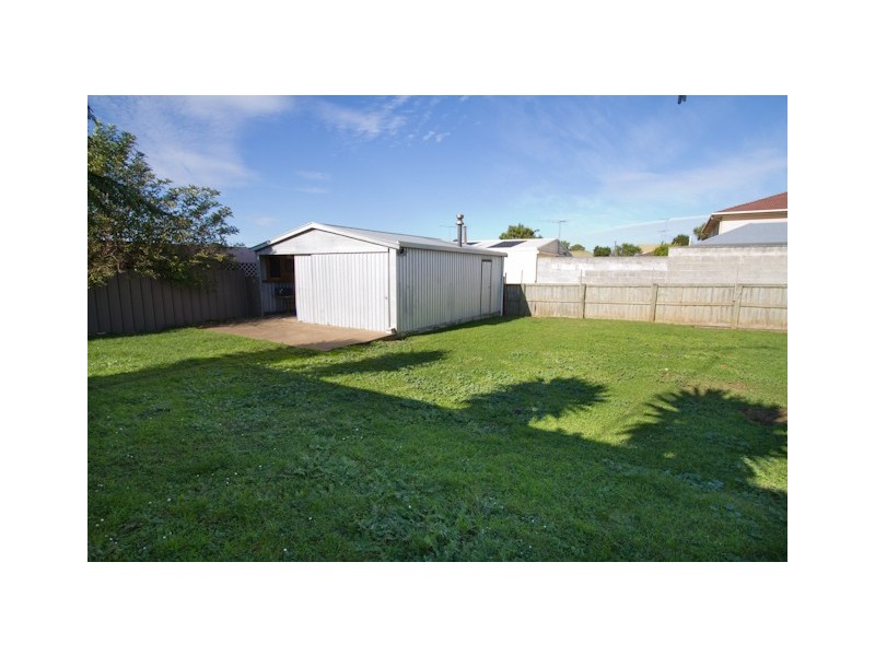 21 Montgomery Avenue, Mount Gambier SA 5290