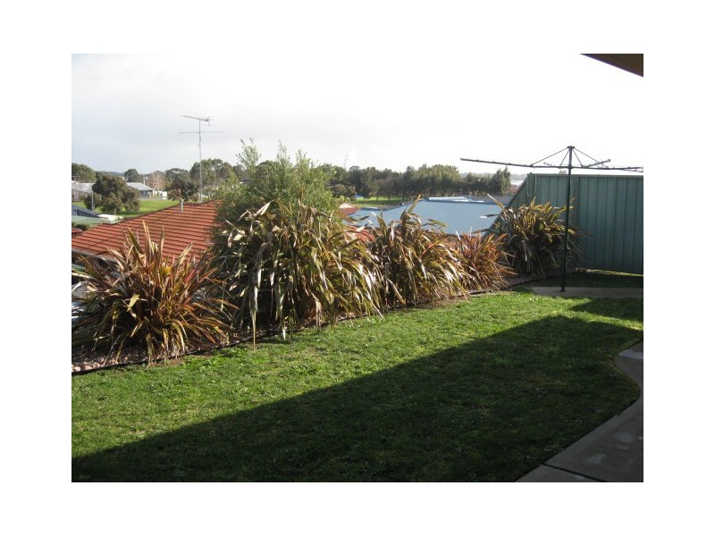 5 Rosemary Avenue, Mount Gambier SA 5290
