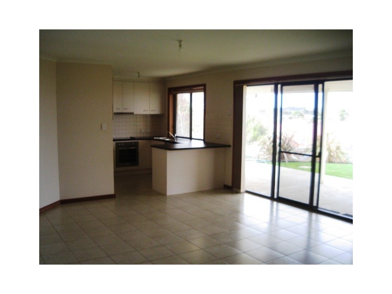 5 Rosemary Avenue, Mount Gambier SA 5290