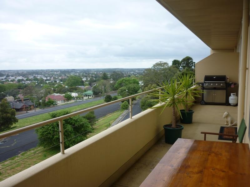 3003/7 Lakes Terrace West, Mount Gambier SA 5290