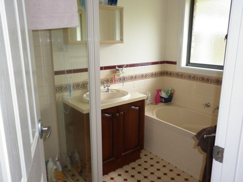 11 Montebello Drive, Mount Gambier SA 5290