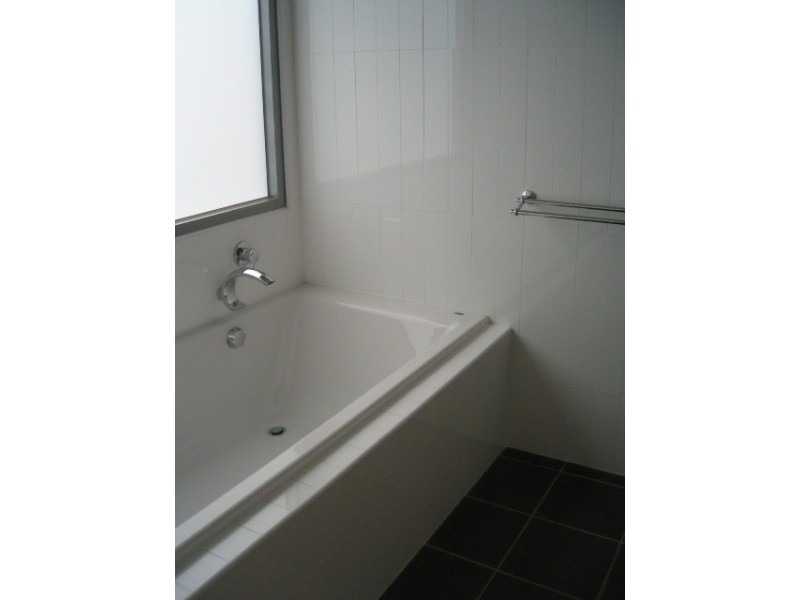 100 Commercial Street East, Mount Gambier SA 5290