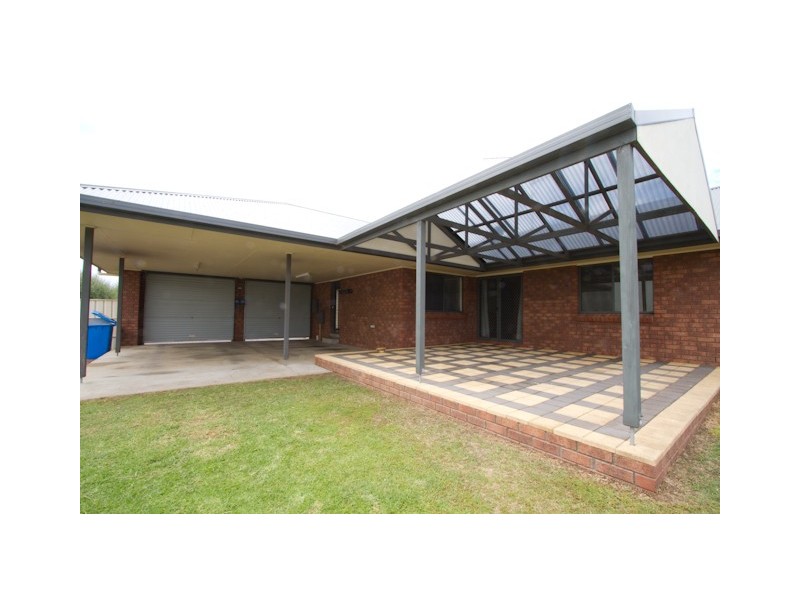32 Dalkeith Drive, Mount Gambier SA 5290