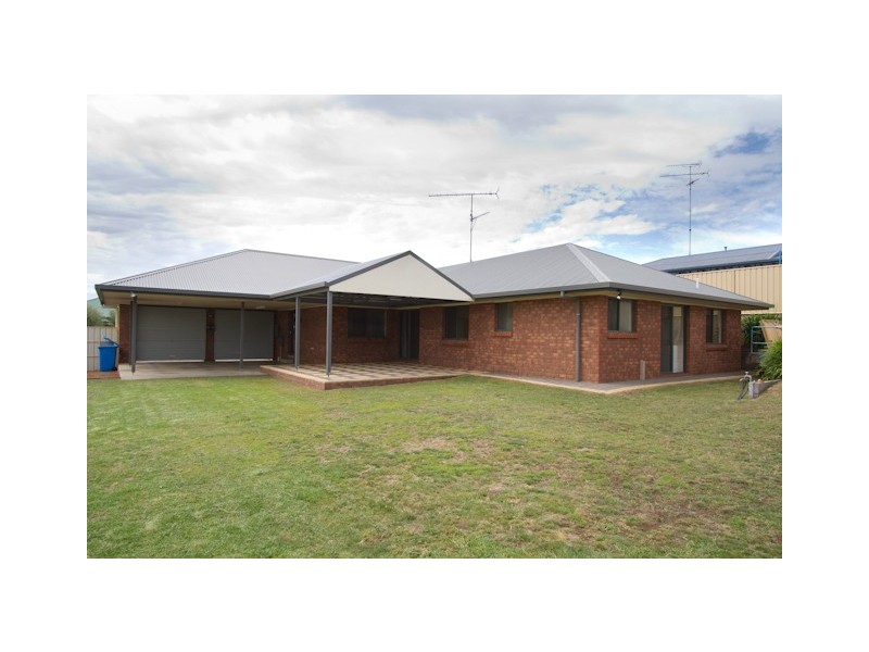 32 Dalkeith Drive, Mount Gambier SA 5290
