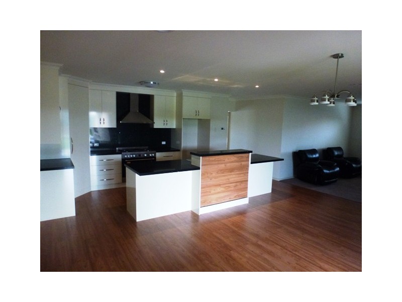 3 Stuart Court, Mount Gambier SA 5290