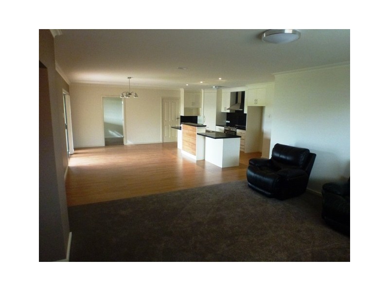 3 Stuart Court, Mount Gambier SA 5290